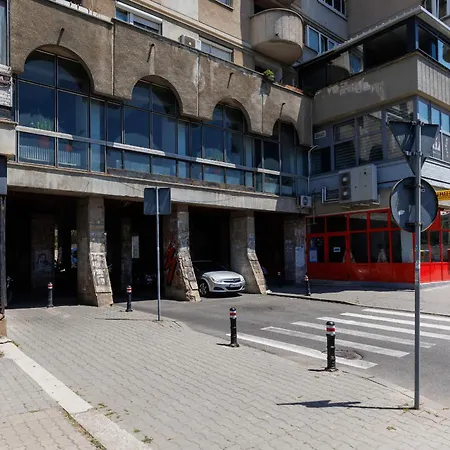 Corner Apartment Craiova